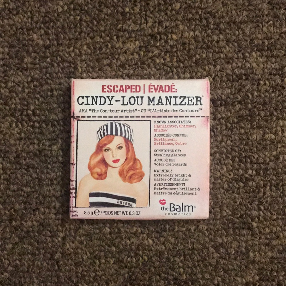 The balm cosmetics luminizer